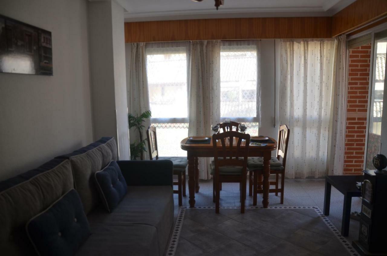 Amazing Sunny Flat With Balcony Pool Two Mins From The Beach Torrevieja Exteriör bild