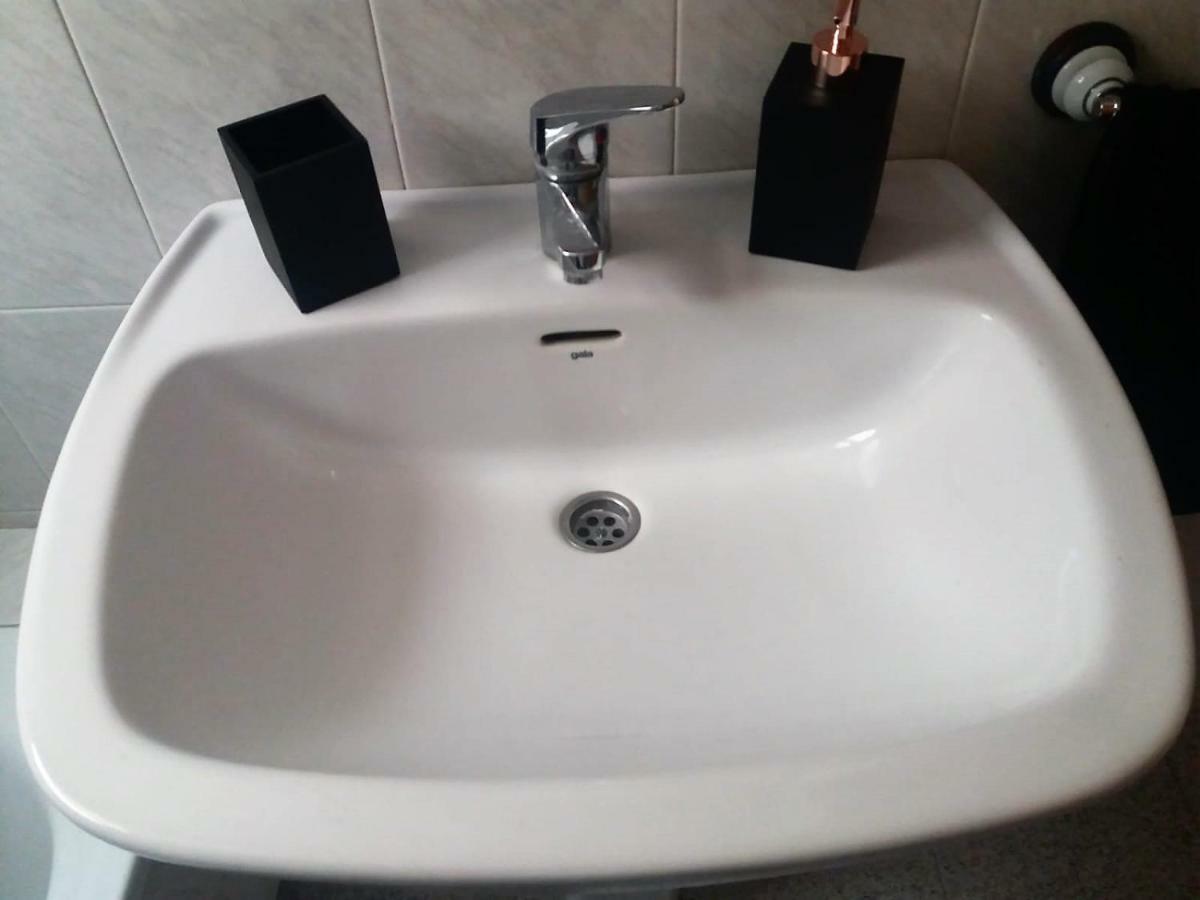 Amazing Sunny Flat With Balcony Pool Two Mins From The Beach Torrevieja Exteriör bild
