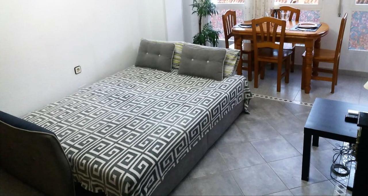 Amazing Sunny Flat With Balcony Pool Two Mins From The Beach Torrevieja Exteriör bild