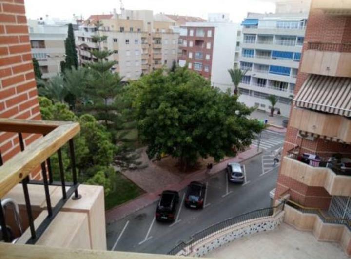 Amazing Sunny Flat With Balcony Pool Two Mins From The Beach Torrevieja Exteriör bild